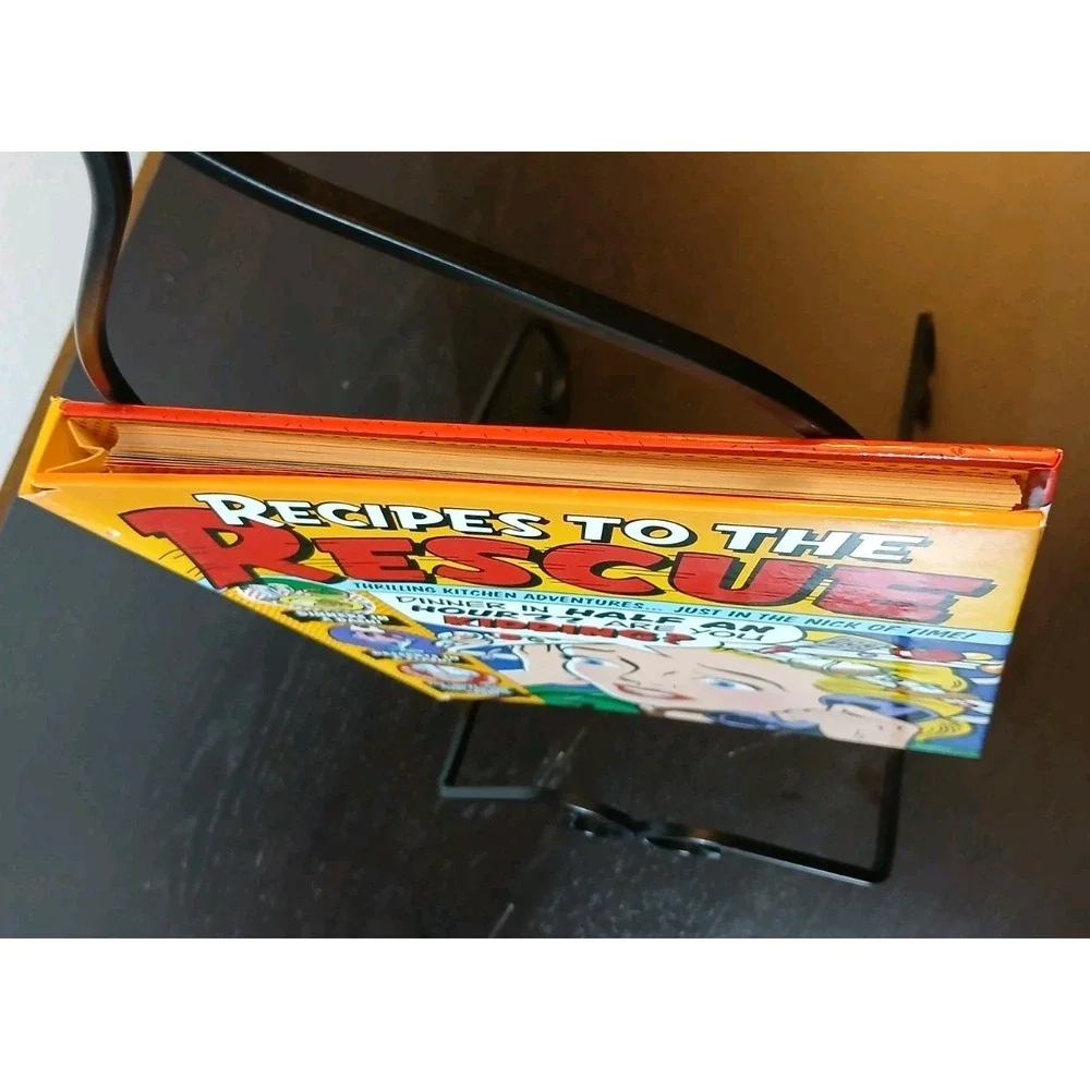 RECIPES‎ TO THE RESCUE - HARDBACK BOOK - 2000 Cooking, Kitchen, Comic Book #B60